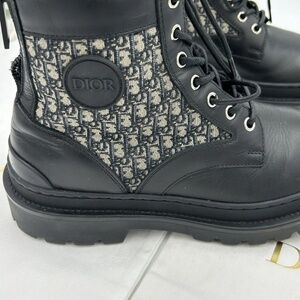 Women’s Dior explorer ankle boots size 39 made in Italy